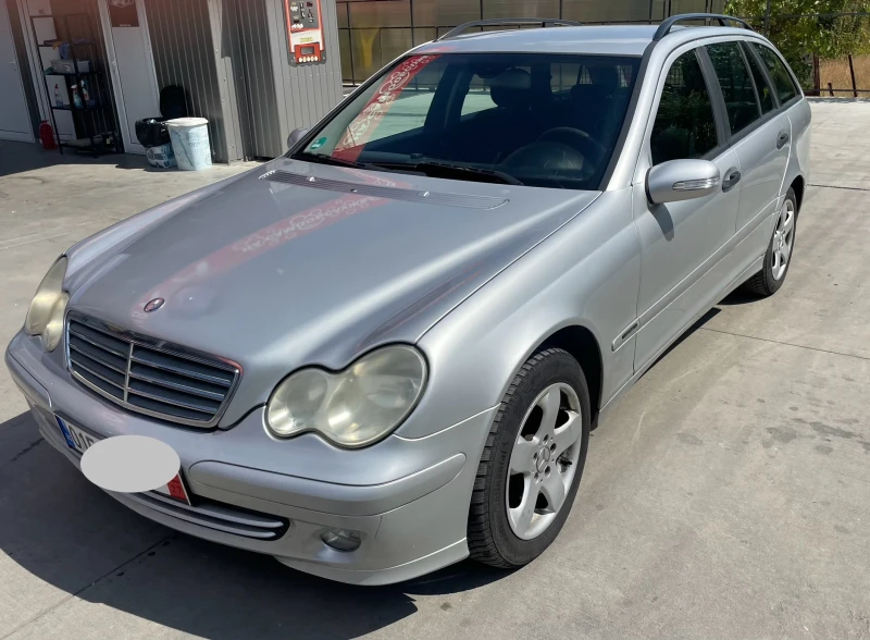 Mercedes-Benz C 180 Kompressor , снимка 6 - Автомобили и джипове - 47011495