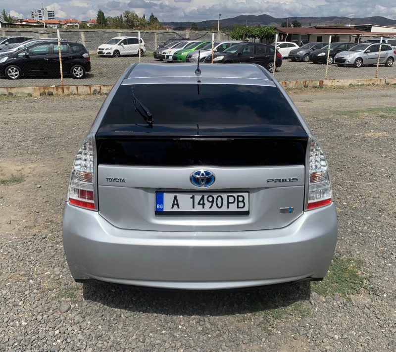 Toyota Prius III(ZVW30)1.8 Dual VVT-i(99/136к.с)eco-GPL EURO 5A, снимка 6 - Автомобили и джипове - 47064723