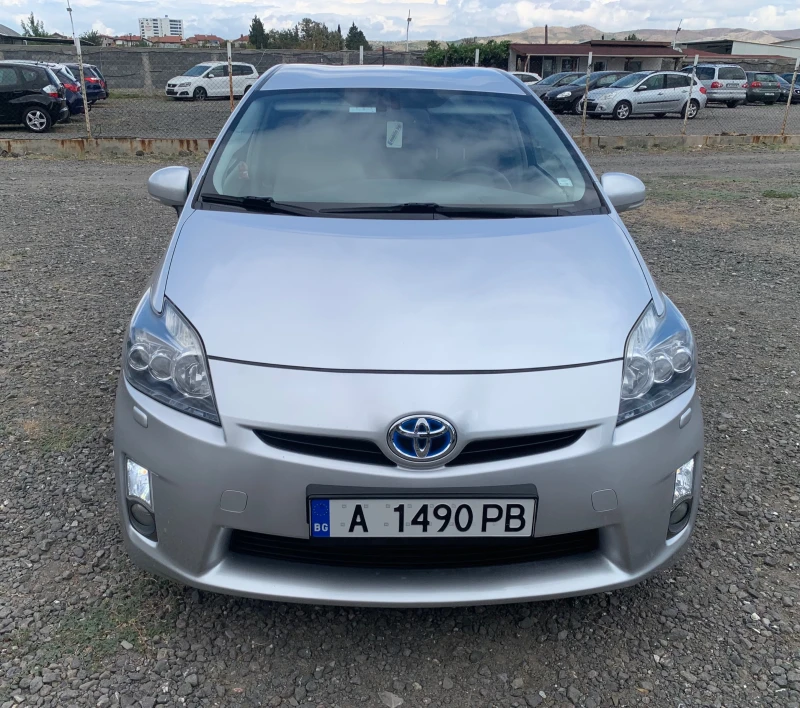 Toyota Prius III(ZVW30)1.8 Dual VVT-i(99/136к.с)eco-GPL EURO 5A, снимка 2 - Автомобили и джипове - 47064723