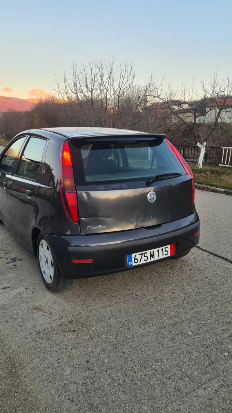 Fiat Punto 1.4 климатик , снимка 3 - Автомобили и джипове - 48368950