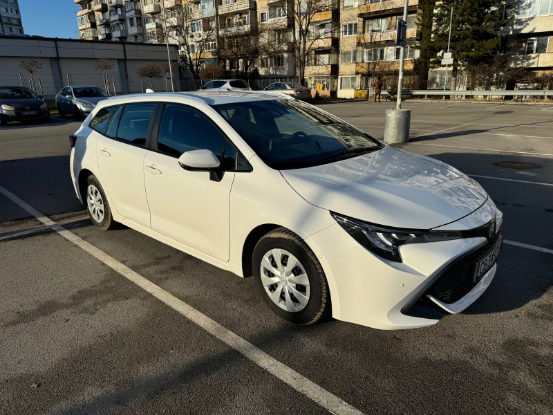 Toyota Corolla Touring Sport Hybrid, снимка 3 - Автомобили и джипове - 48825547