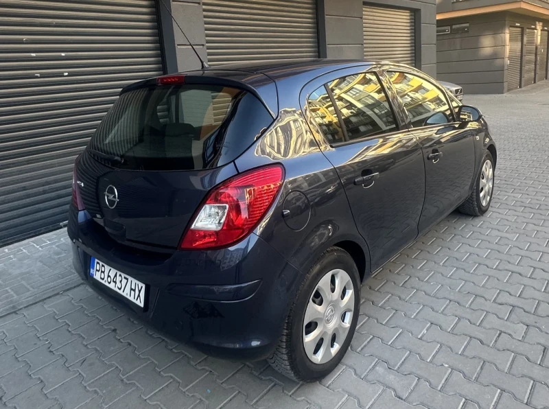 Opel Corsa 1.2, снимка 8 - Автомобили и джипове - 49064811