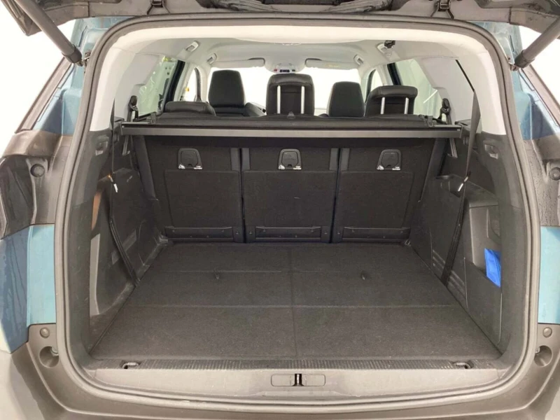 Peugeot 5008 Allure 1.2 PureTech, снимка 11 - Автомобили и джипове - 52475596