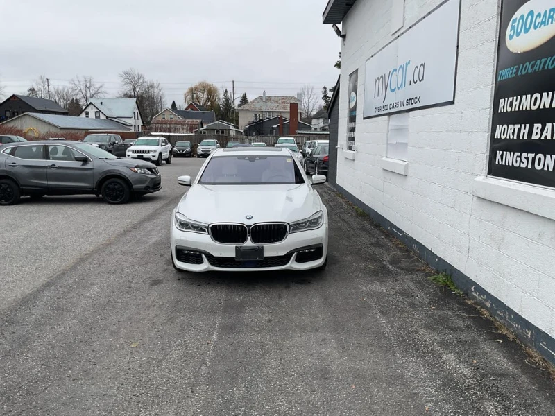 BMW 750 ОБДУХВАНЕ* 360 КАМЕРА* ПАНОРАМА* , снимка 2 - Автомобили и джипове - 53011061