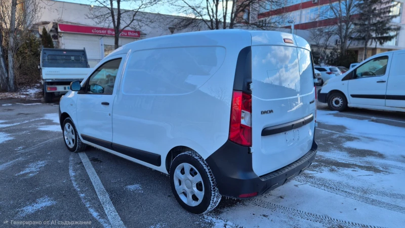 Dacia Dokker 1.6 ГАЗ РЕГИСТРАЦИЯ, снимка 4 - Автомобили и джипове - 53095748