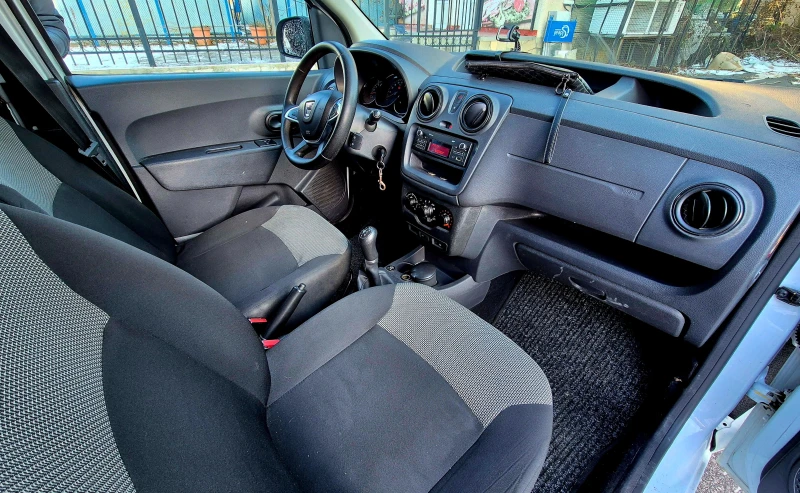Dacia Dokker 1.6 ГАЗ РЕГИСТРАЦИЯ, снимка 7 - Автомобили и джипове - 53095748
