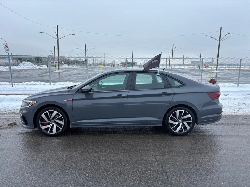 VW Jetta GLI S FWD* АвтоКредит* (Цена до БГ) , снимка 2 - Автомобили и джипове - 53448264