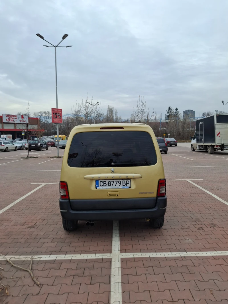 Peugeot Partner 1.6 hdi, снимка 4 - Автомобили и джипове - 53459399