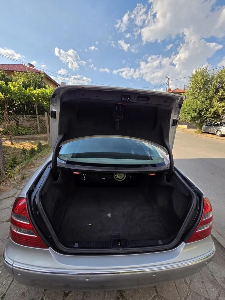 Mercedes-Benz E 500  4 Matic LPG - изображение 8