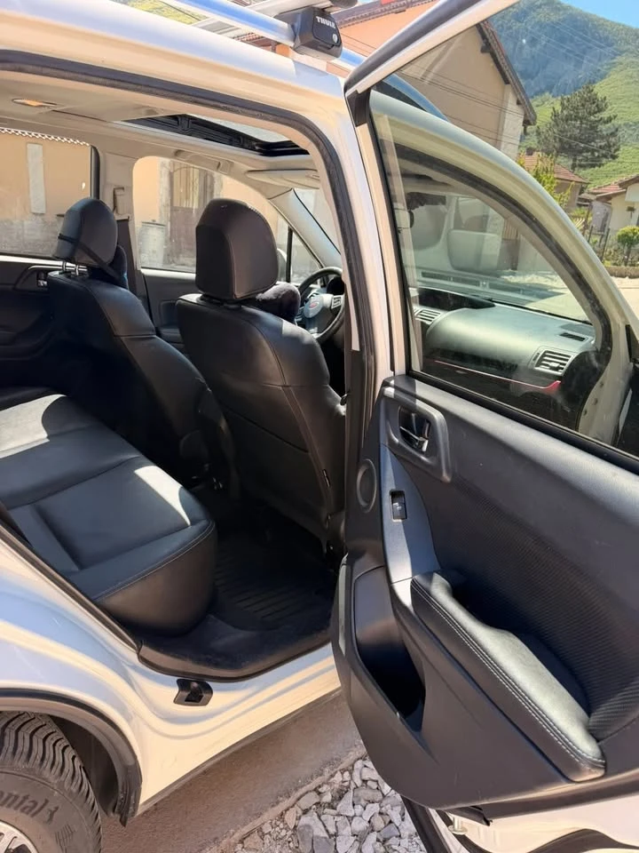 Subaru Forester, снимка 11 - Автомобили и джипове - 54852594