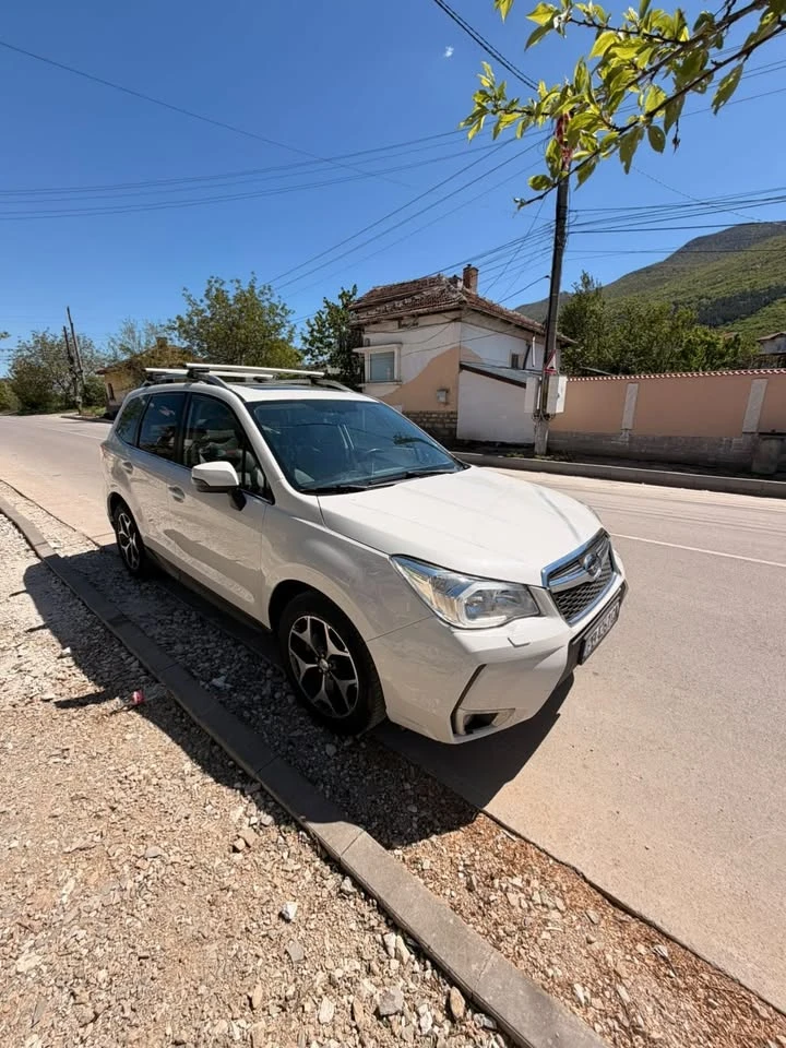 Subaru Forester, снимка 4 - Автомобили и джипове - 54852594