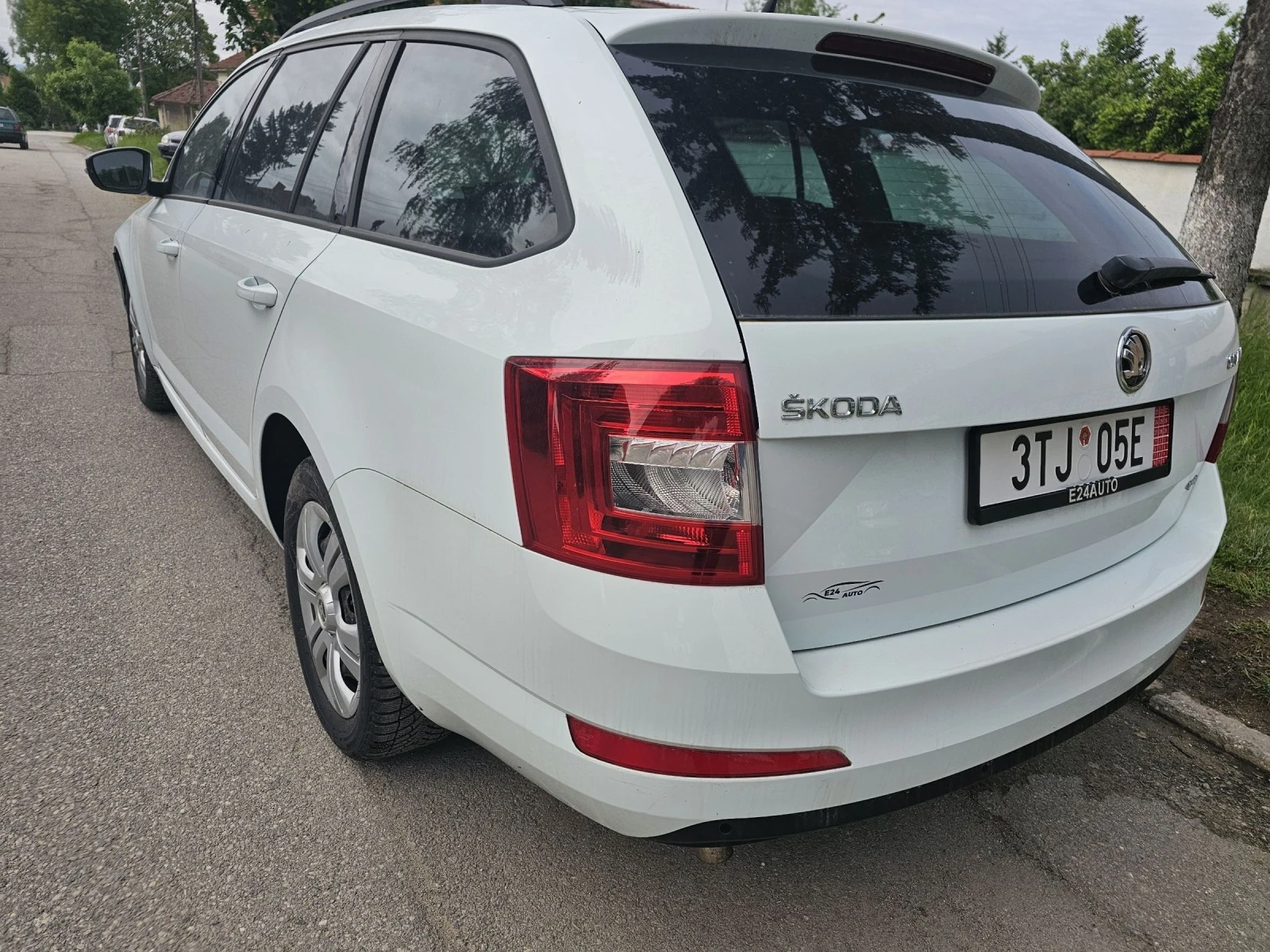 Skoda Octavia 2.0TDI 150 4x4 - изображение 3