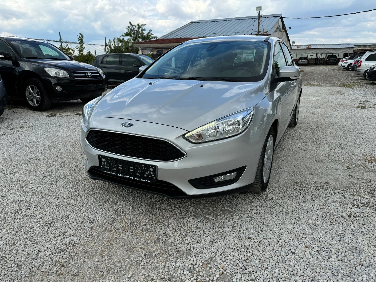 Ford Focus 1.0i- ECOBOOST-LED - [1] 