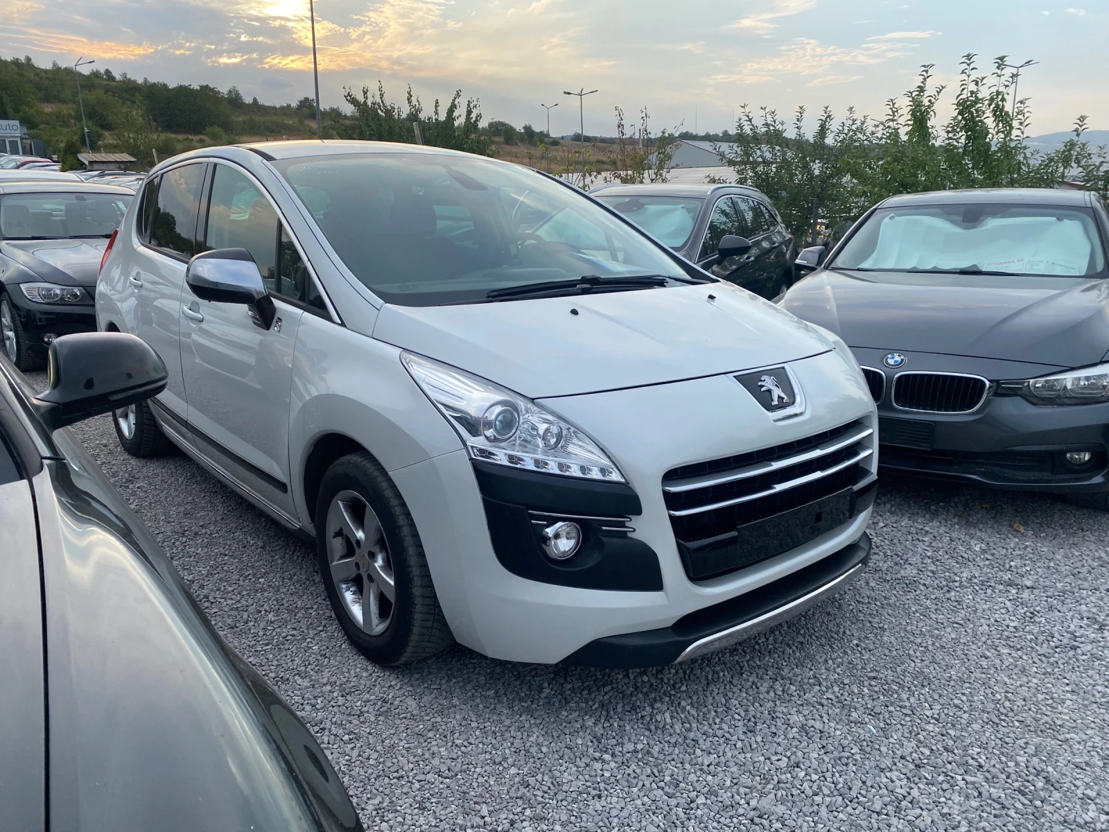 Peugeot 3008 2.0HDI-HYBRID-4X4 - [1] 