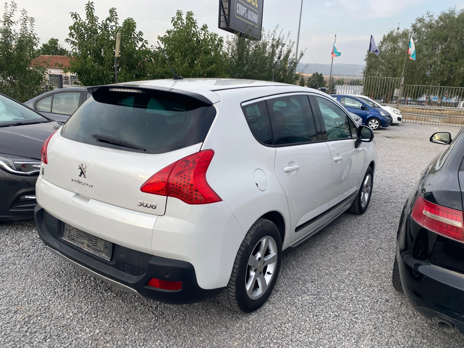 Peugeot 3008 2.0HDI-HYBRID-4X4 - изображение 6