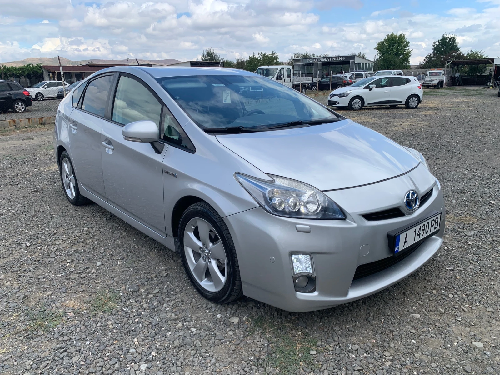 Toyota Prius III(ZVW30)1.8 Dual VVT-i(99/136к.с)eco-GPL EURO 5A - изображение 3