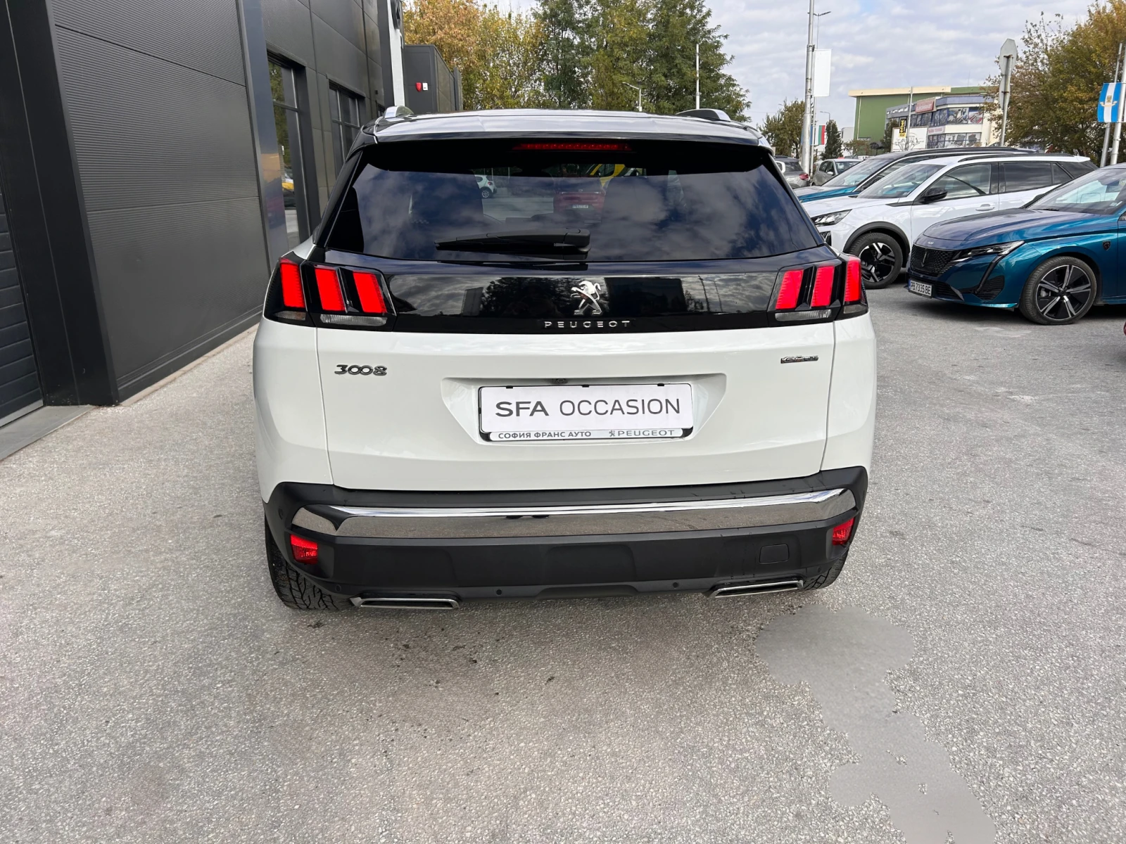 Peugeot 3008 NEW GT Line 1.5 e-HDi 130 EAT8 EURO 6.2 - изображение 5