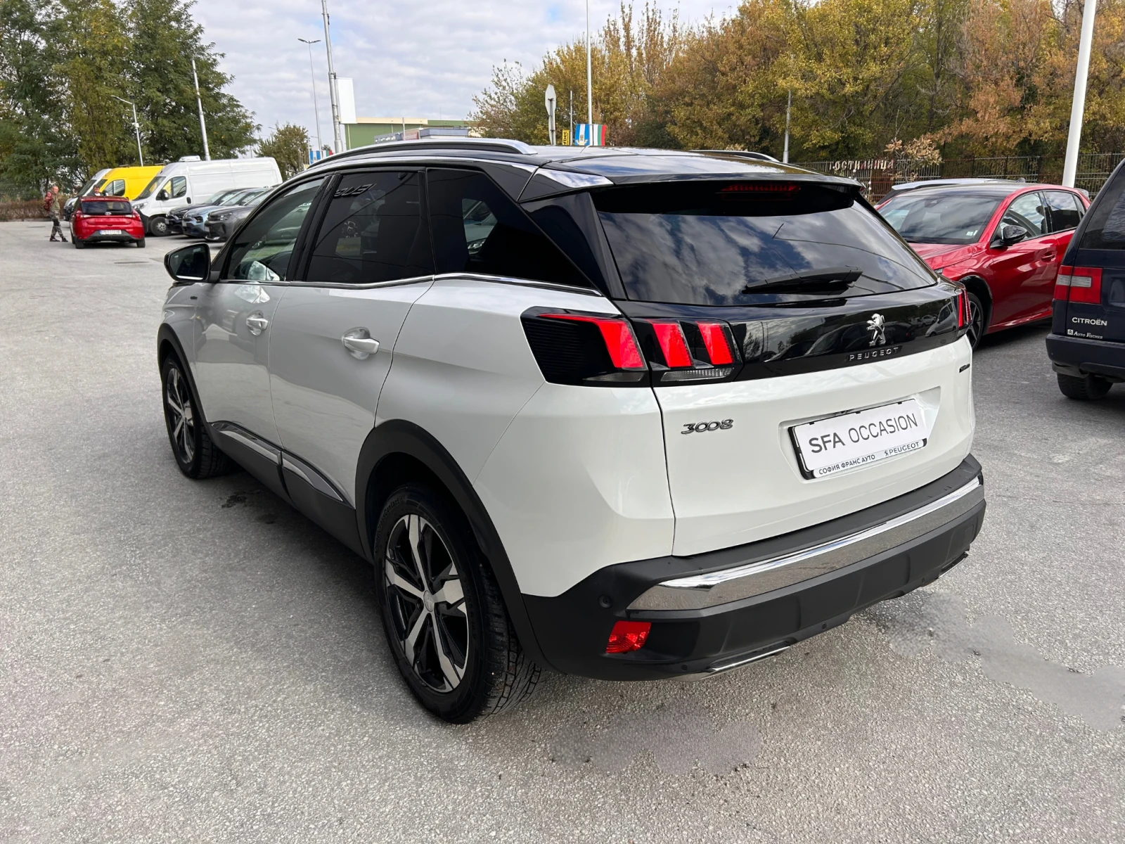 Peugeot 3008 NEW GT Line 1.5 e-HDi 130 EAT8 EURO 6.2 - изображение 4