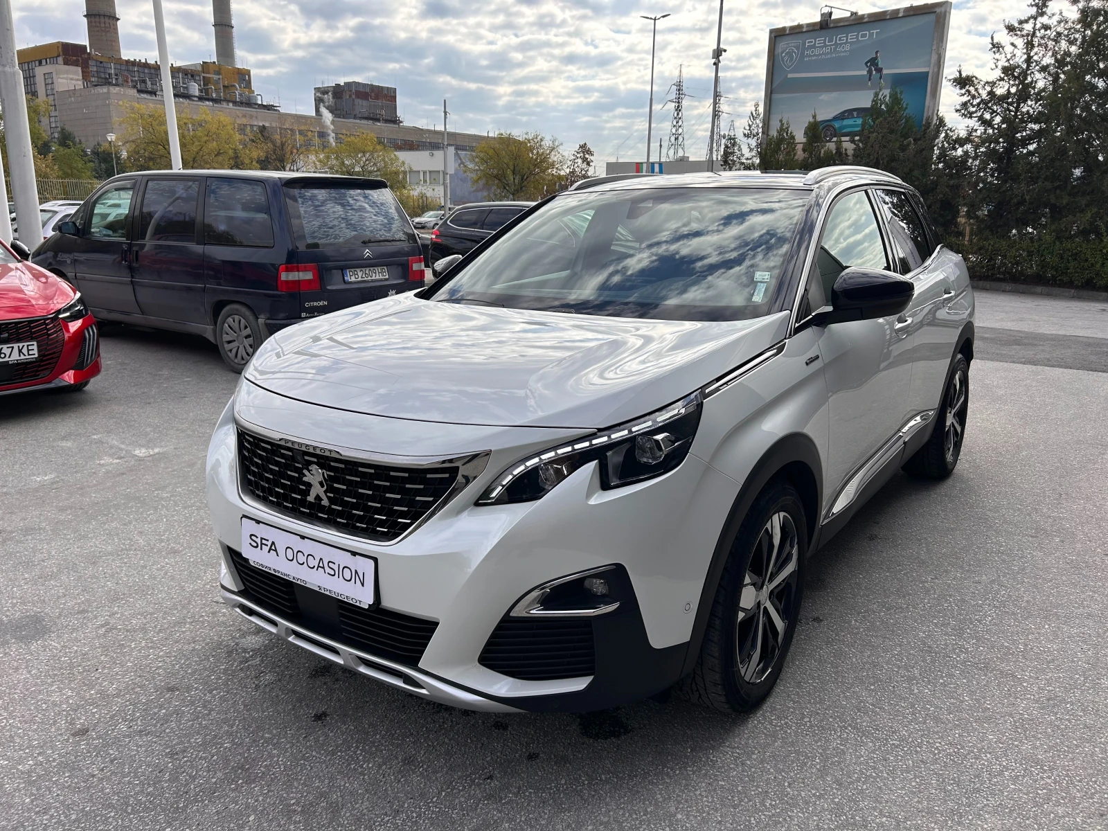 Peugeot 3008 NEW GT Line 1.5 e-HDi 130 EAT8 EURO 6.2 - изображение 3