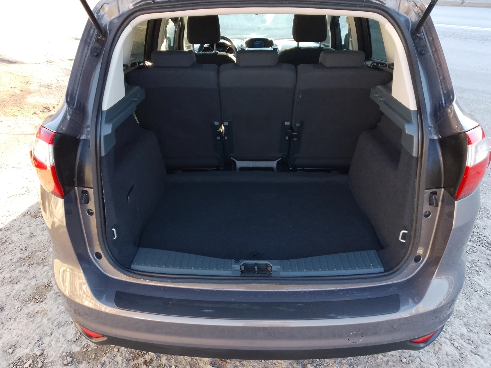 Ford C-max 1.0 Eco Boast/TITANIUM/НАПЪЛНО ОБСЛУЖЕНА | Mobile.bg — изображение 15