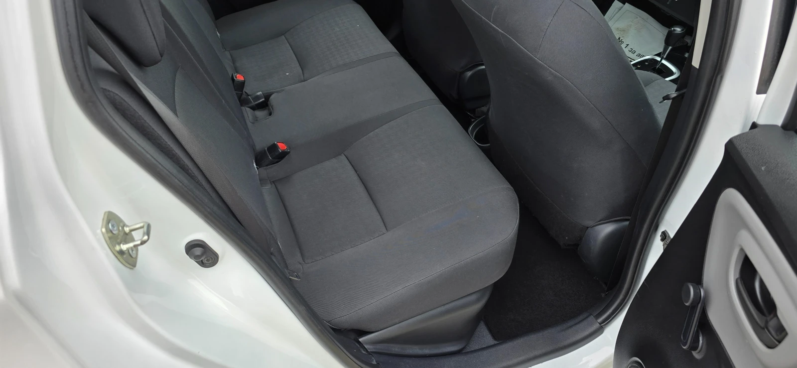 Toyota Yaris 1.5.HiBRIT.AVTOMAT - изображение 8