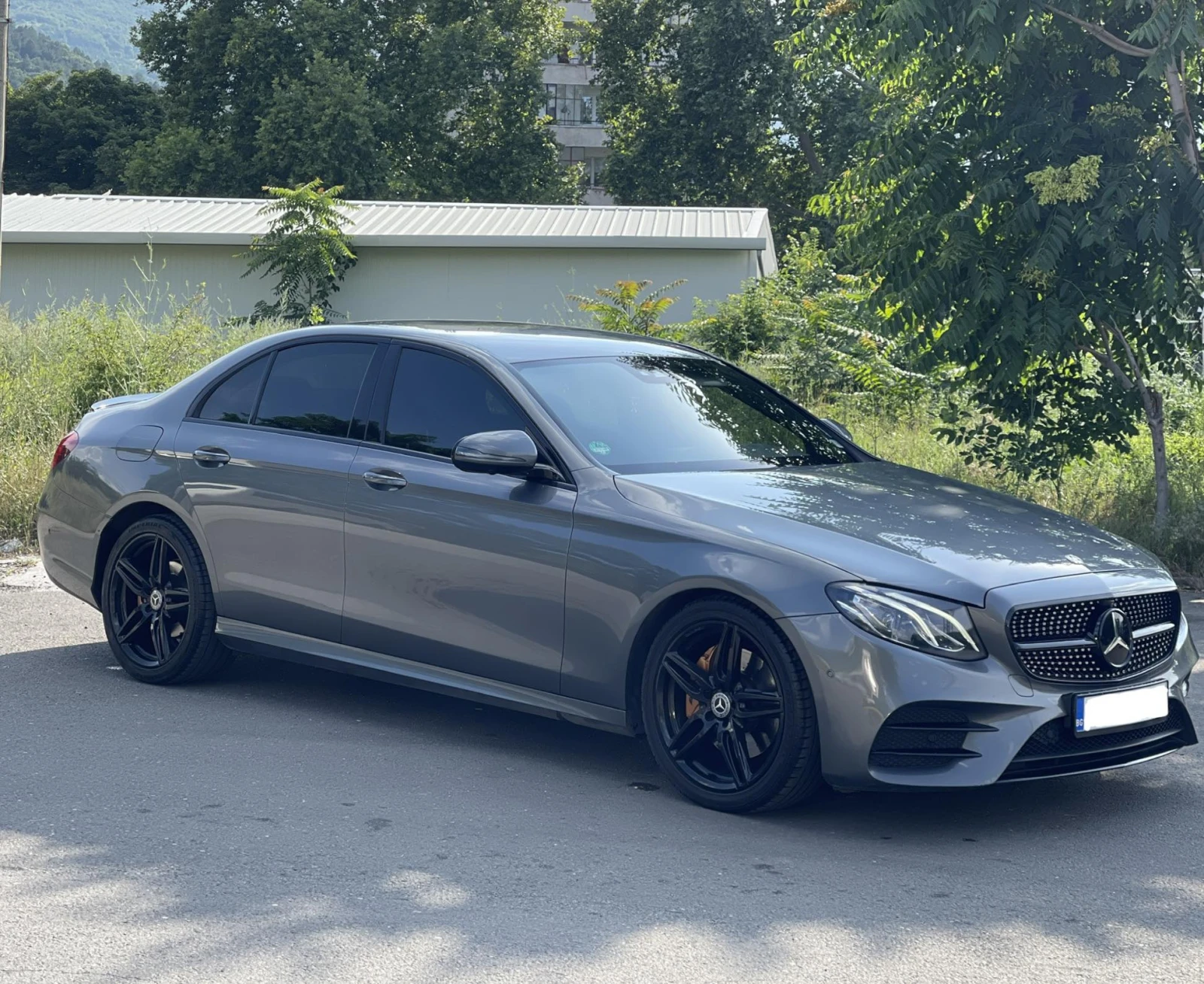 Mercedes-Benz E 220 Е43 AMG пакет 9G 360camera - изображение 2