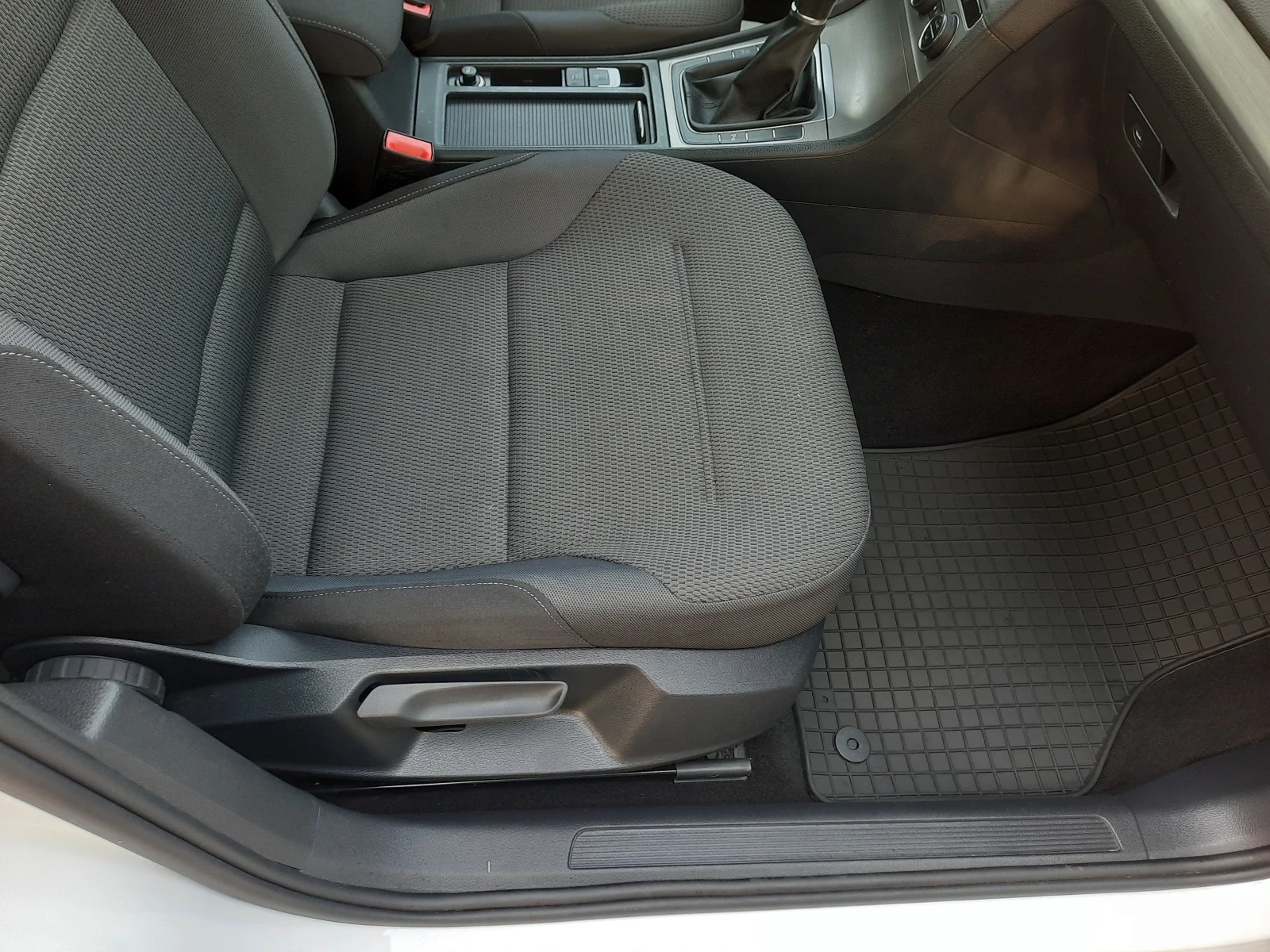 VW Golf 1.6 TDI - изображение 9