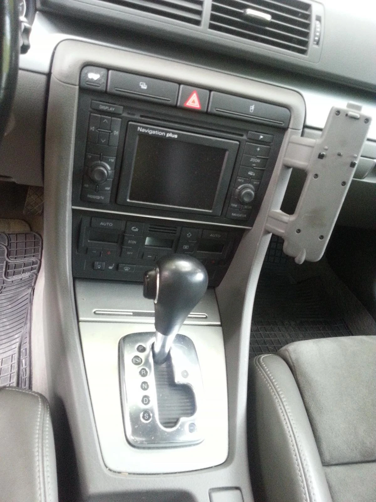 Audi A4 Quattro - изображение 7