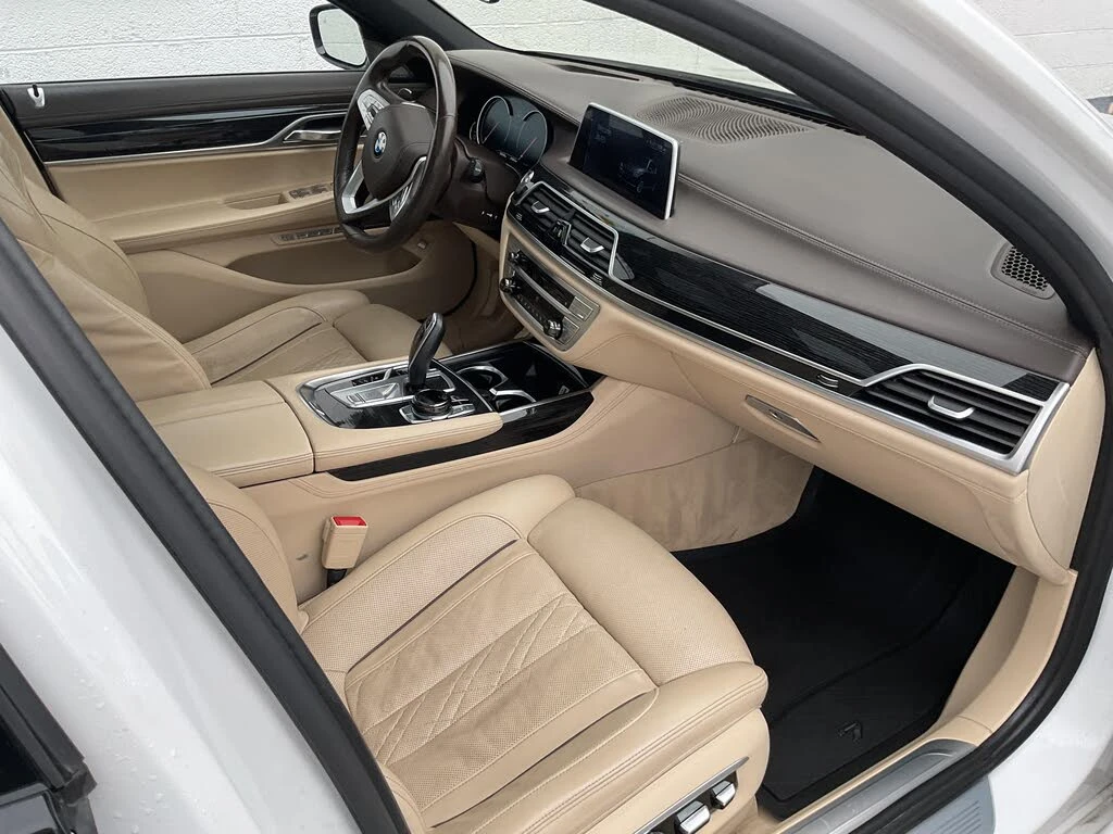 BMW 750 ���������* 360 ������* ��������*  | Mobile.bg � ����������� 12