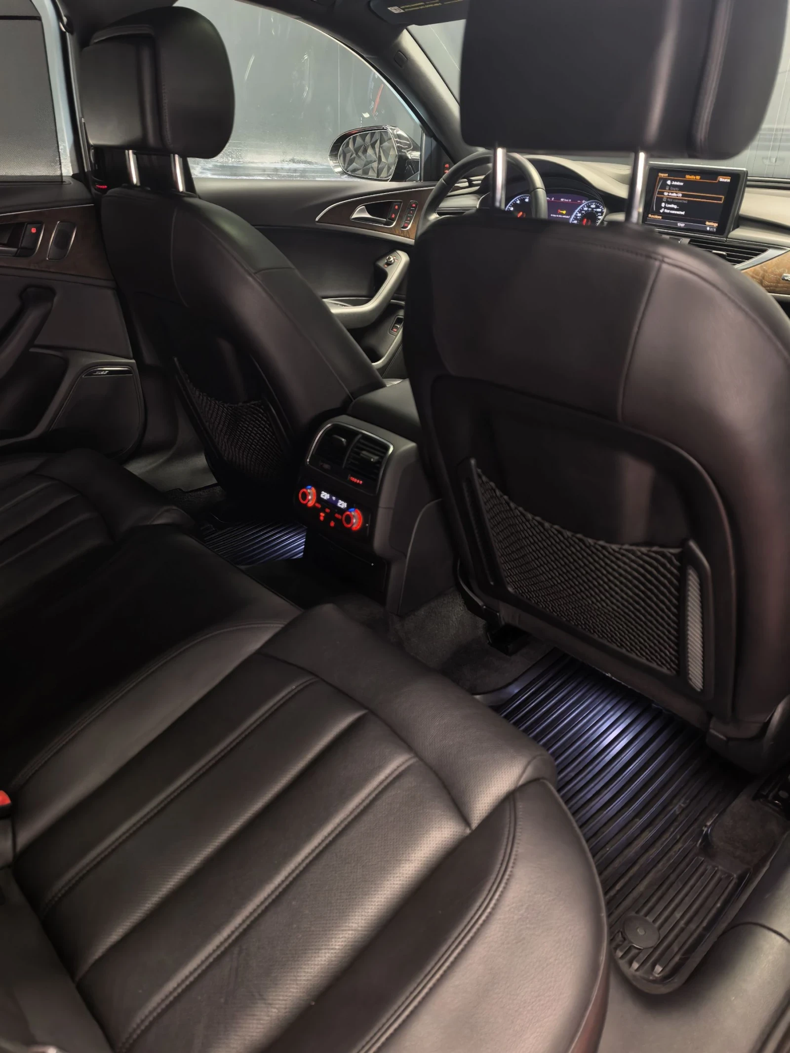 Audi A6 3.0T* 78000KM* 8ZF* PRESTIGE* BOSE* DISTR* ОБДУХВА, снимка 16 - Автомобили и джипове - 53786257