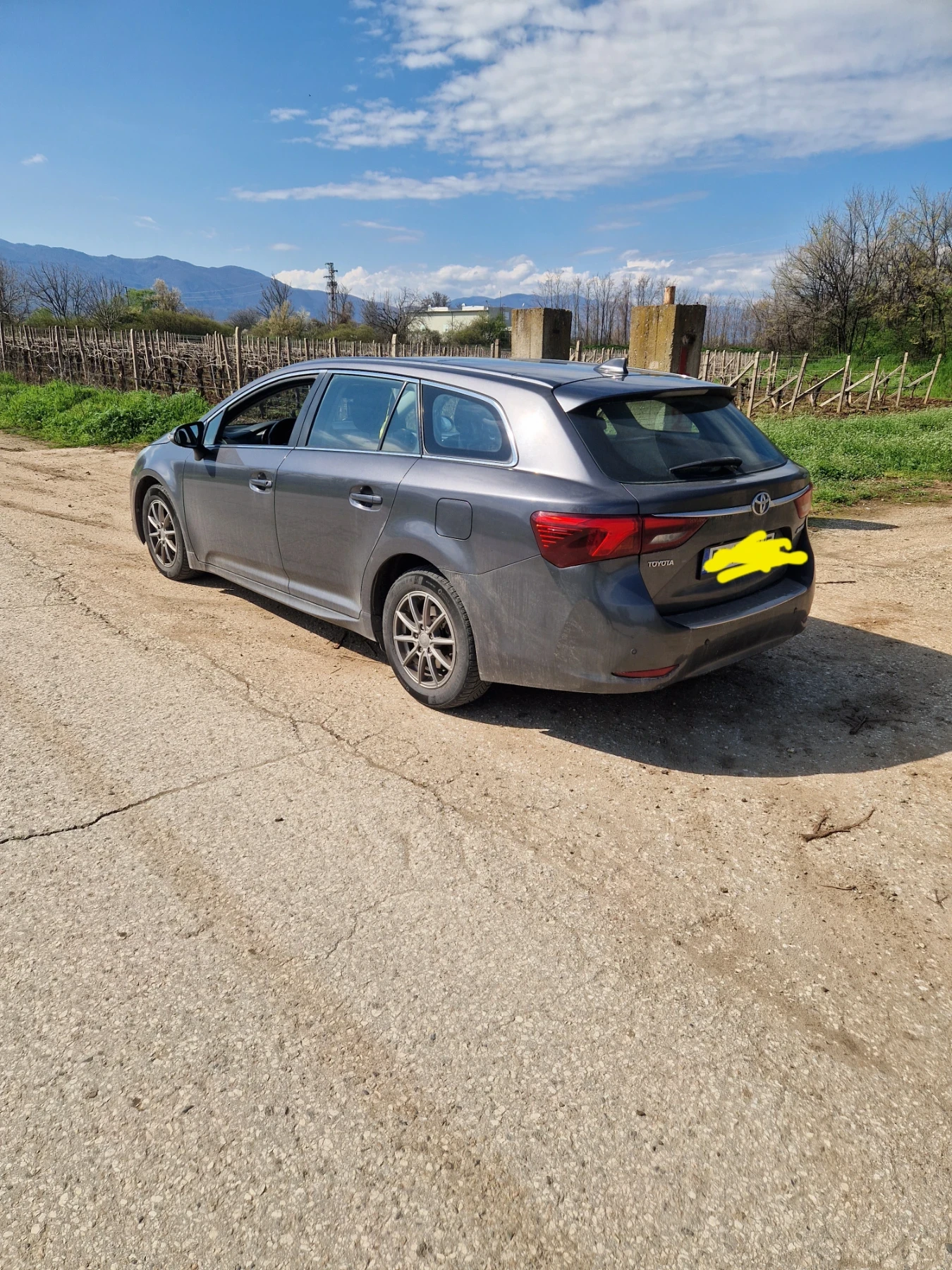 Toyota Avensis 1.6d4d, снимка 3 - Автомобили и джипове - 54098628