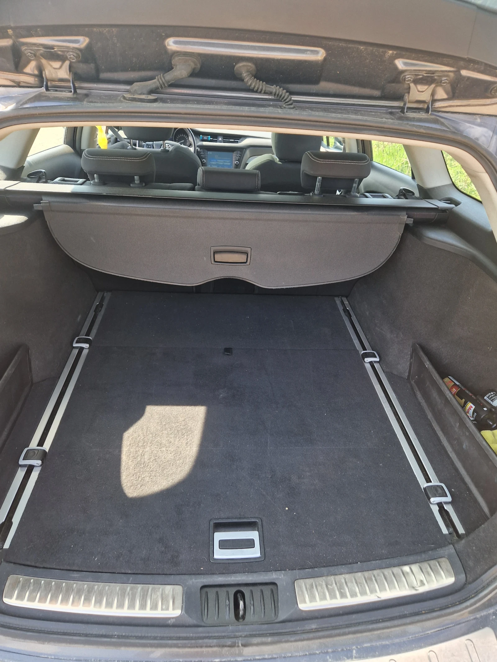 Toyota Avensis 1.6d4d, снимка 7 - Автомобили и джипове - 54098628