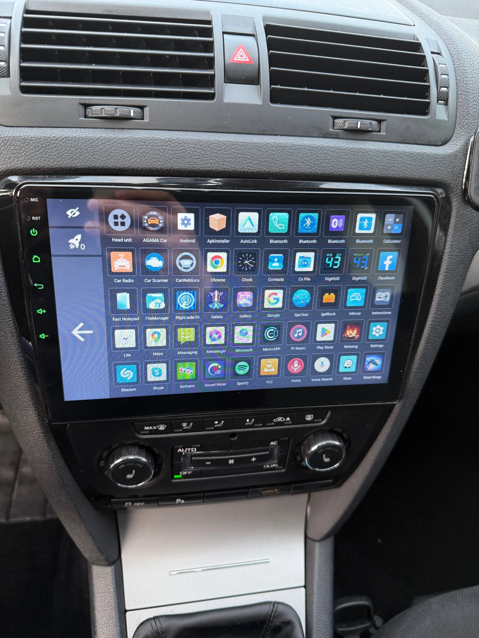 Skoda Octavia 1.8 TSI, снимка 16 - Автомобили и джипове - 54183886