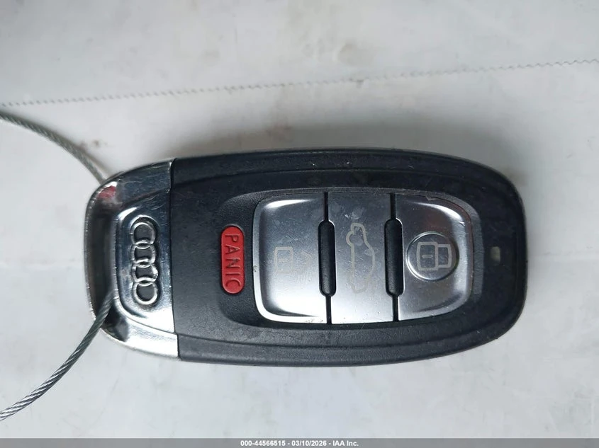 Audi A4 2.0l 2.0T Premium, снимка 11 - Автомобили и джипове - 54369852