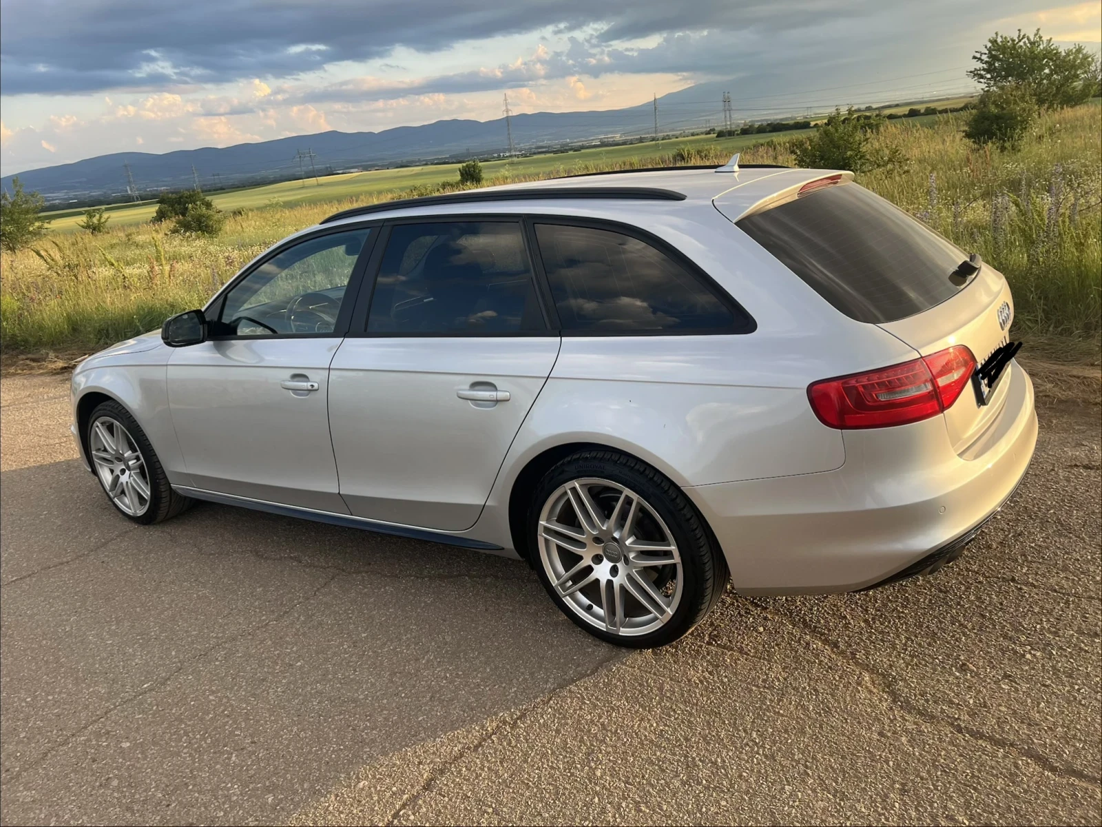 Audi A4 B8.5, снимка 8 - Автомобили и джипове - 54811988