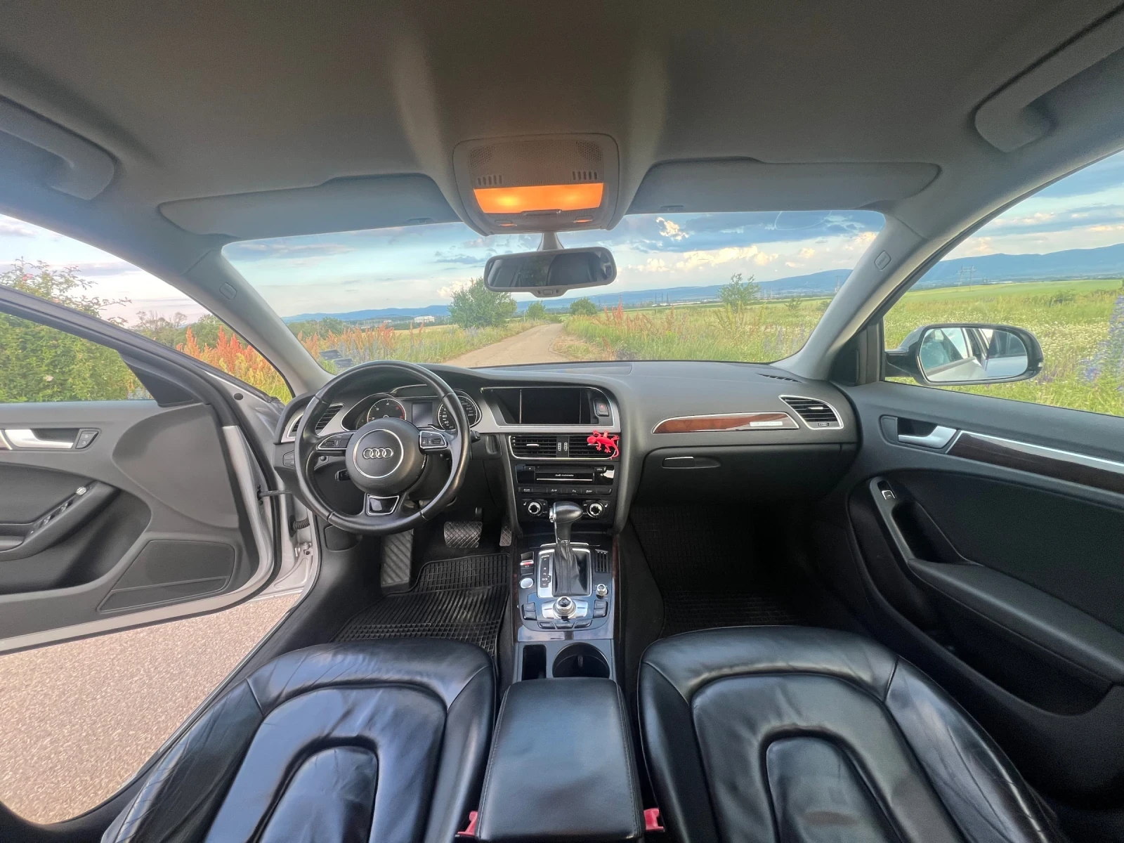 Audi A4 B8.5, снимка 12 - Автомобили и джипове - 54811988