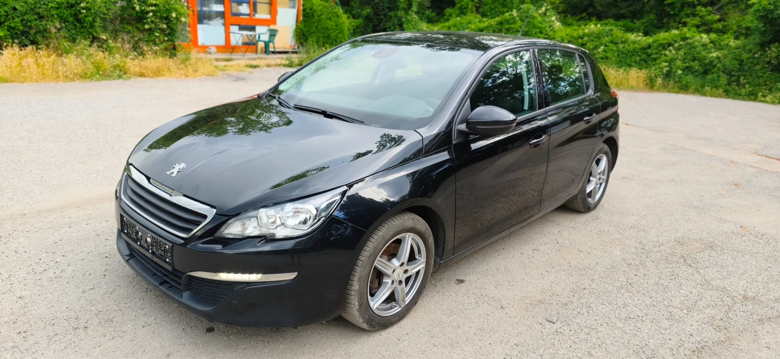 Peugeot 308 1.6 HDI, снимка 8 - Автомобили и джипове - 55117404
