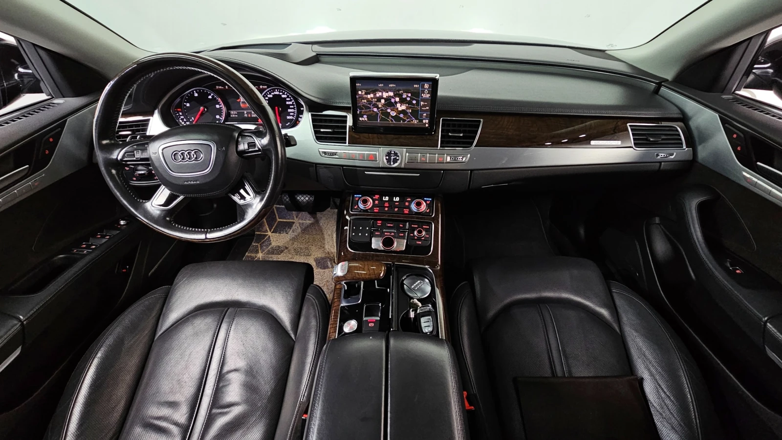 Audi A8 TDI* Quattro* HeadUp* 360* * АВТОКРЕДИТ, снимка 11 - Автомобили и джипове - 55283904