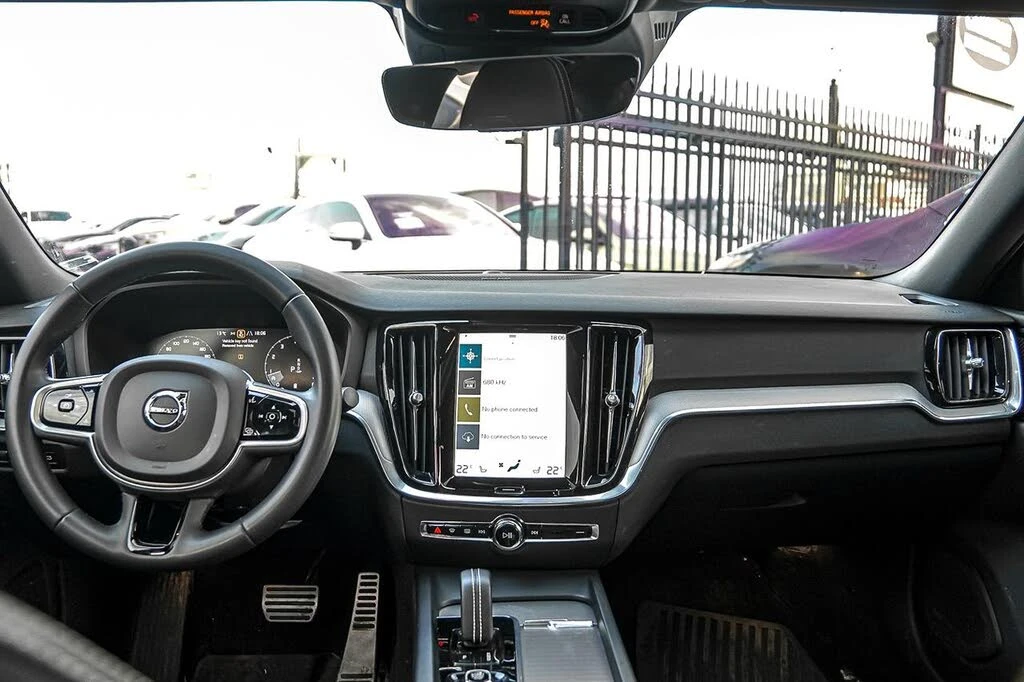 Volvo S60 B5 R-Design, снимка 10 - Автомобили и джипове - 55404393