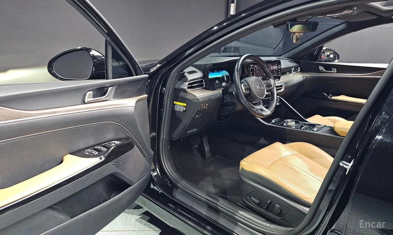 Kia K5 * КРАЙНА ЦЕНА ДО БЪЛГАРИЯ * АВТОКРЕДИТ, снимка 17 - Автомобили и джипове - 55542312