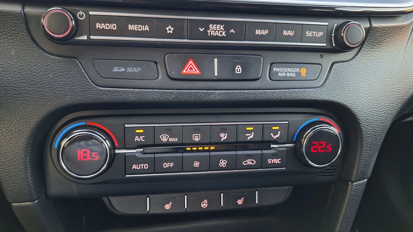 Kia Ceed 1.6-136кс.ВСИЧКИ ЕКСТРИ, снимка 12 - Автомобили и джипове - 55580220