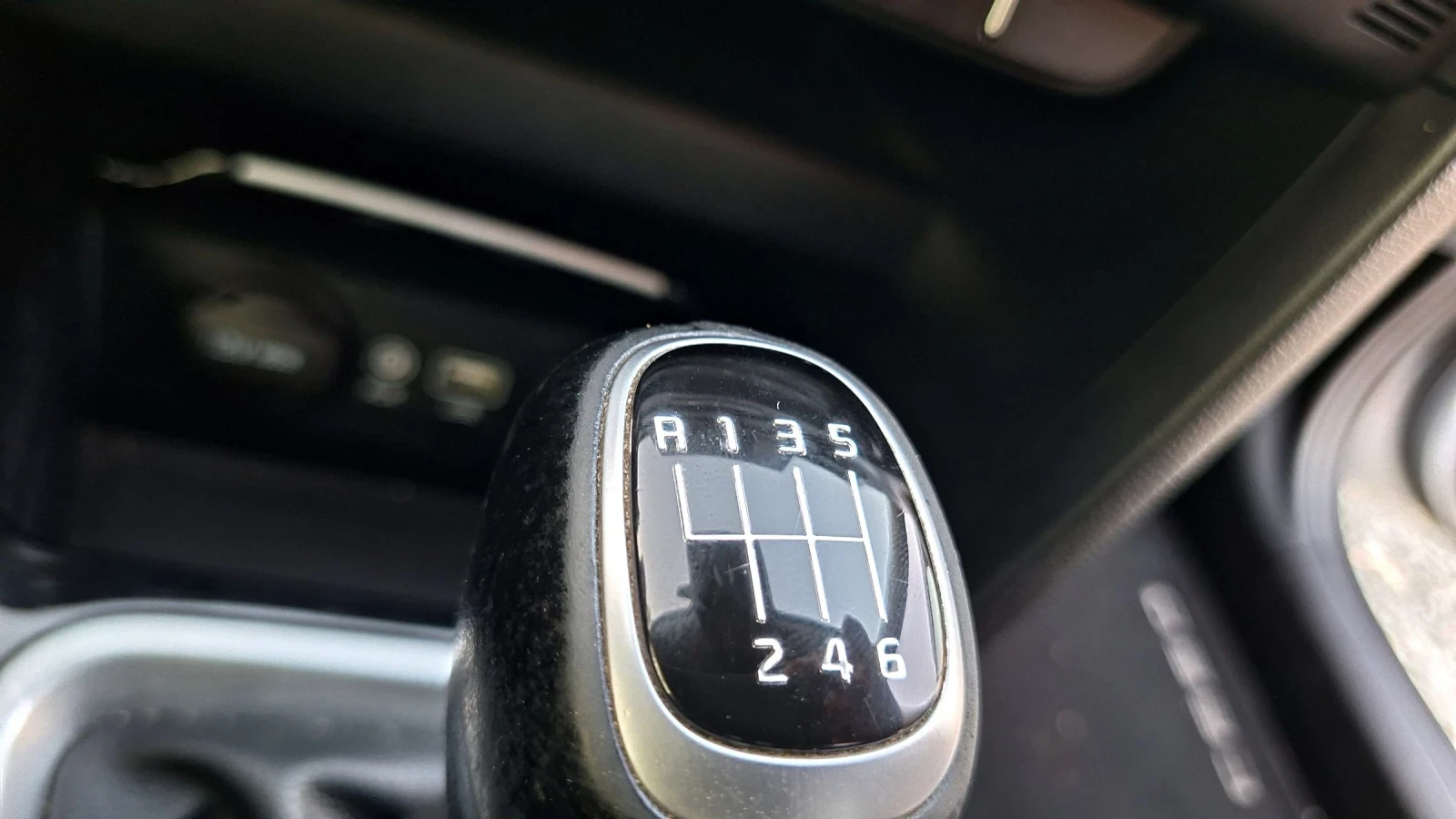 Kia Ceed 1.6-136кс.ВСИЧКИ ЕКСТРИ, снимка 13 - Автомобили и джипове - 55580220