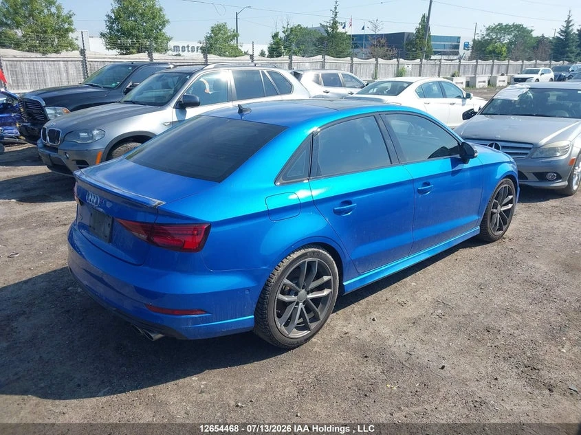 Audi S3 PRESTIGE Автокредит Цена до България, снимка 4 - Автомобили и джипове - 55791292