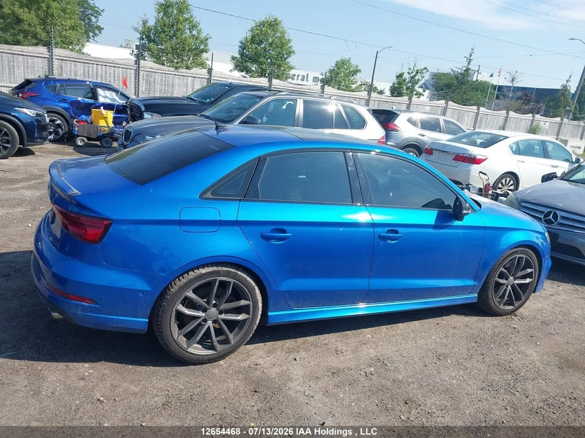 Audi S3 PRESTIGE Автокредит Цена до България, снимка 8 - Автомобили и джипове - 55791292