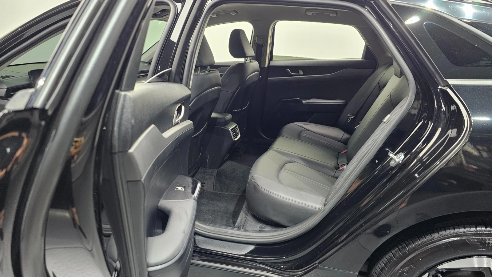 Kia K5 2.0 Prestige | Mobile.bg � ����������� 10
