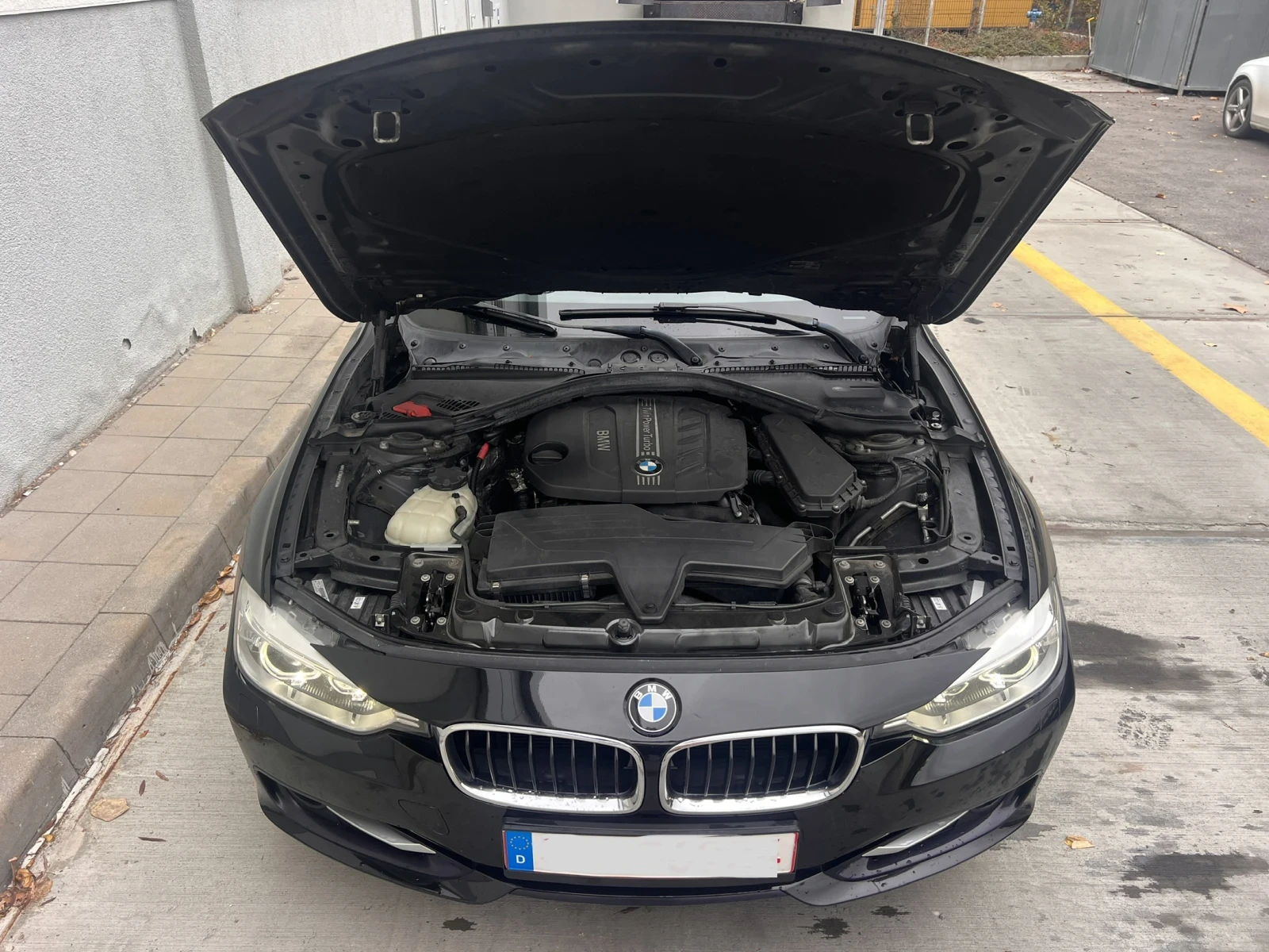 BMW 320 * SPORT* LED* TOP !! , снимка 9 - Автомобили и джипове - 56712358