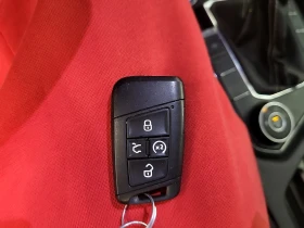 VW Tiguan COMFORTLINE R-LINE BLACK EDITION / Автокредит, снимка 8