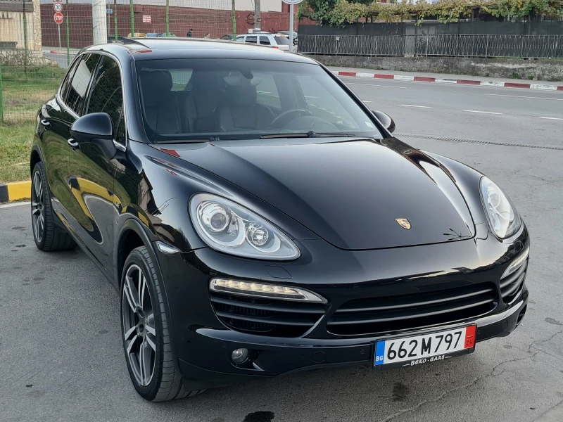 Porsche Cayenne S 4.2-дизел///Панорама///Топ състояние! , снимка 5 - Автомобили и джипове - 47908915