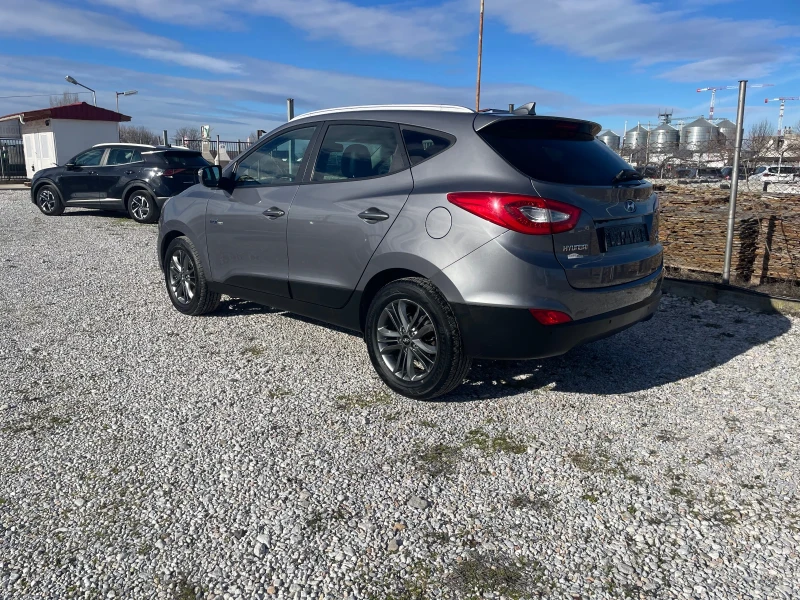 Hyundai IX35, снимка 6 - Автомобили и джипове - 53043229