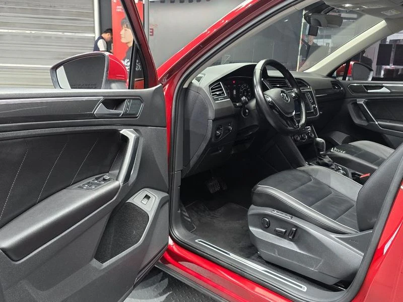 VW Tiguan 2.0 TSI 4Motion| 180к.с., снимка 10 - Автомобили и джипове - 56105092